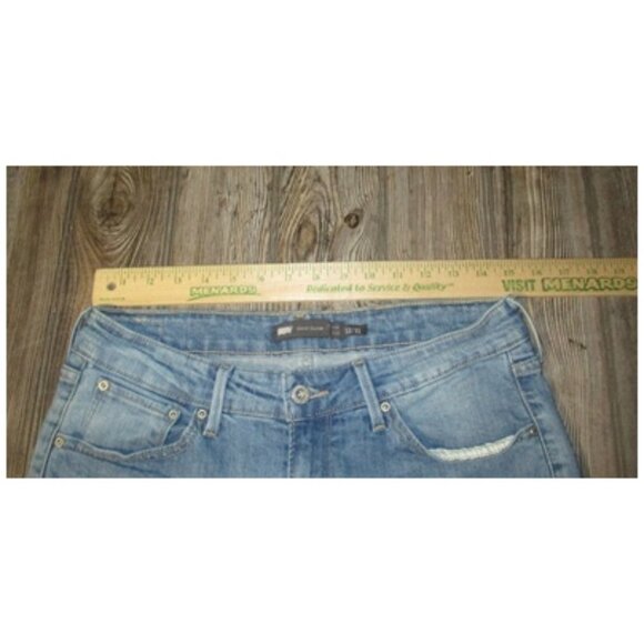 Levis Demi Curve Classic Rise Boot Cut Stretch Jeans Size 12 / 31 Msre 30x28 - Picture 5 of 11
